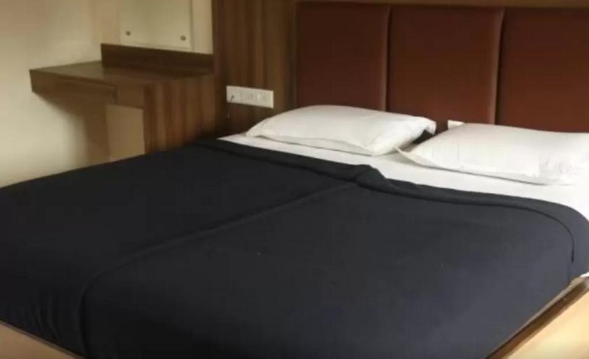 Hotel Dwaraka Paradise Haydarabad Dış mekan fotoğraf
